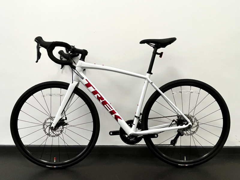 EX-DISPLAY Trek Domane AL 3 Disc Sportive Road Bike 54 2022 in Crystal White and Red-1